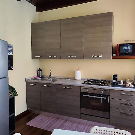Daisy Apartment In Centro A Como Exterior photo