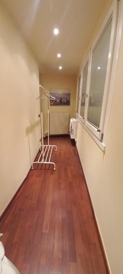 Daisy Apartment In Centro A Como Exterior photo